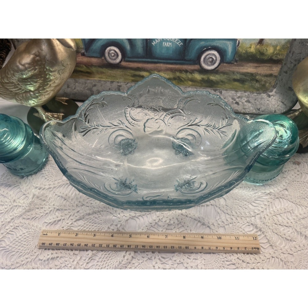 Vintage Jeannette Lombardi Ice Blue Fruit Bowl Footed Glass 10 1/2"L Oval - Picture 3 of 3